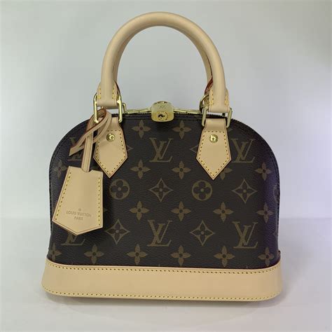 louis vuitton charitable donations